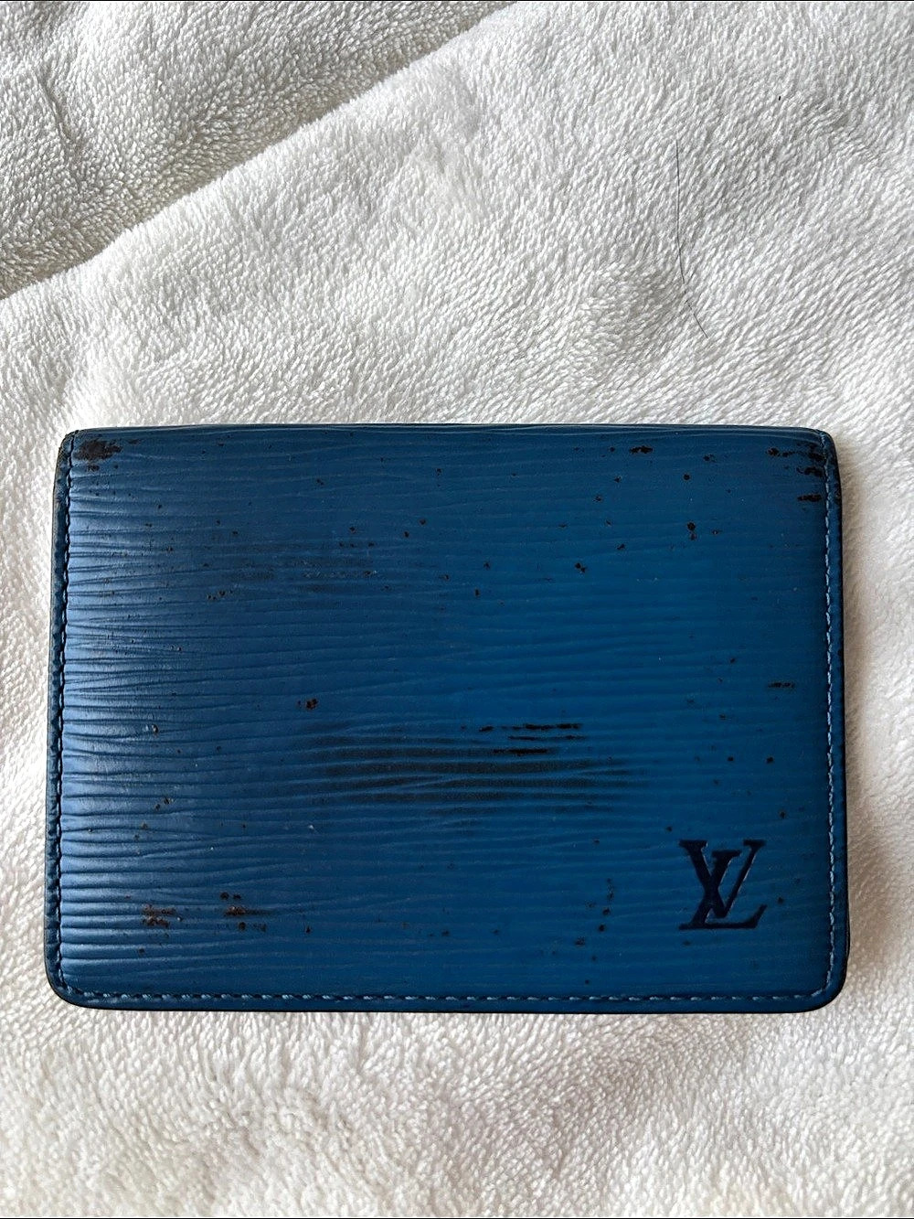 Auth Louis Vuitton Epi ID Case Vintage